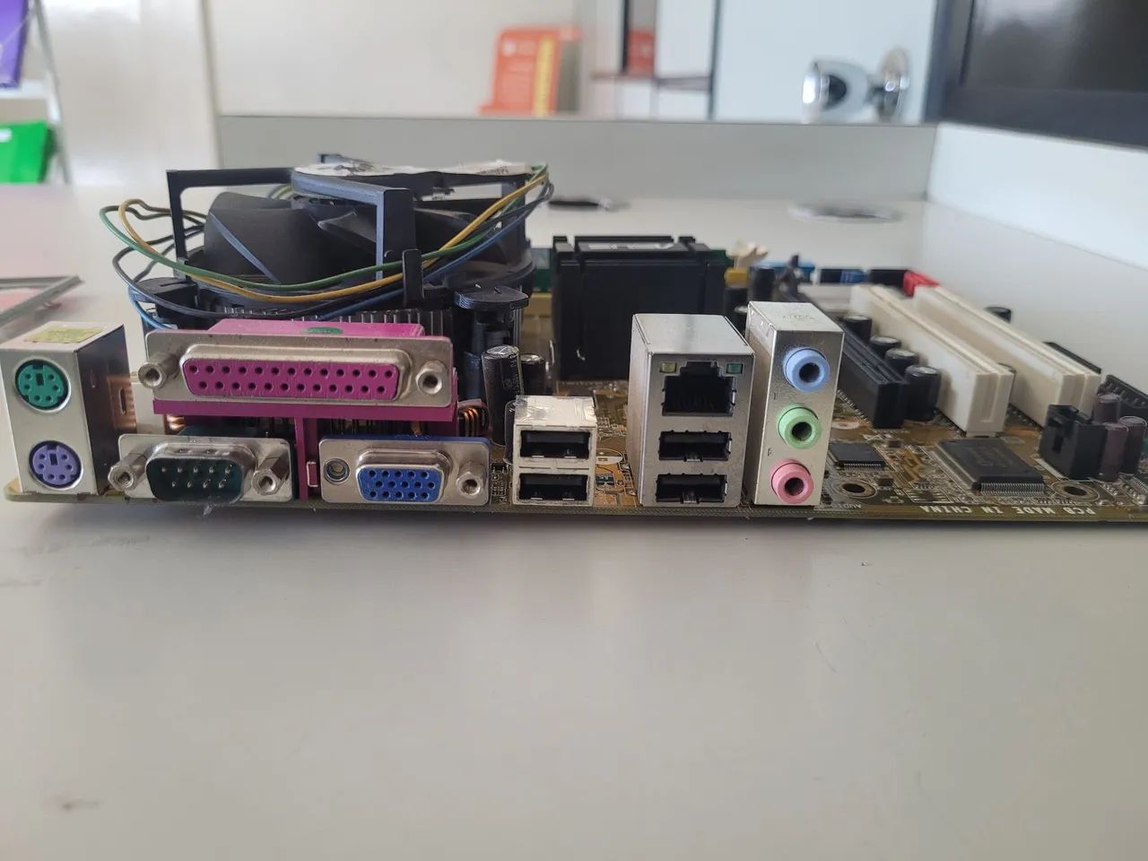 Placa Mâe Asus P5GC-MX Proc+ Memória - Foto 4