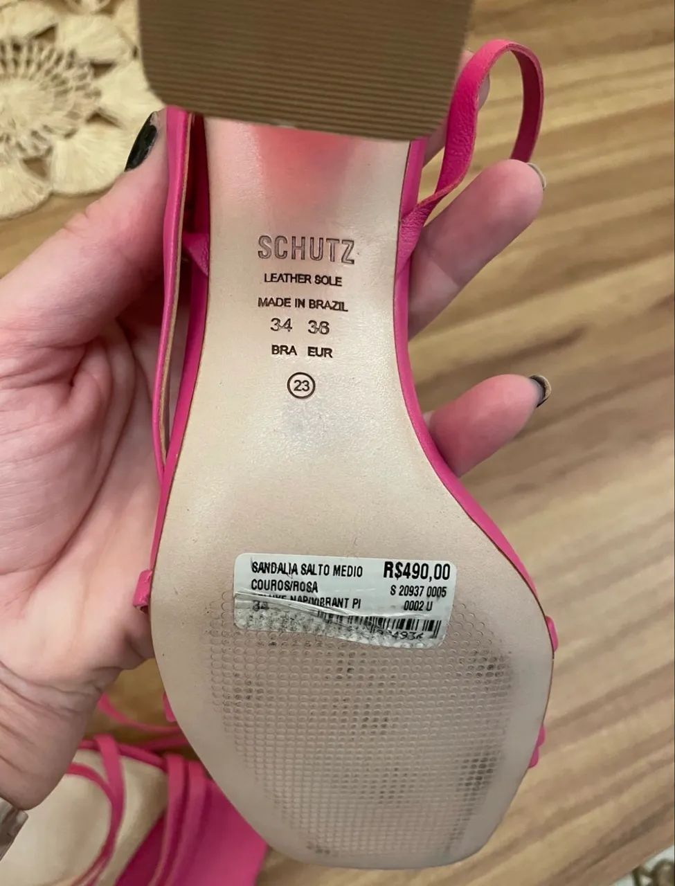 Sandália Schutz nova  - Foto 3
