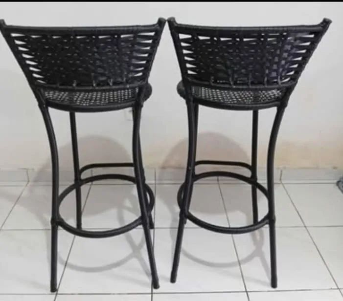 Banquetas de sala novas