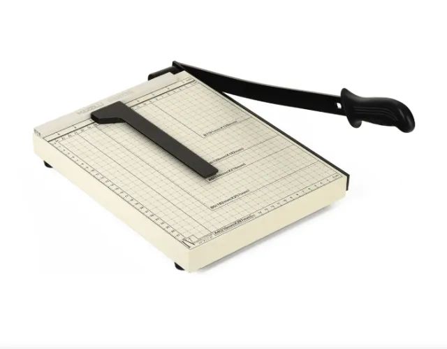 Guilhotina Mazzili Aço 30cm - 1 mês de uso (Nova)