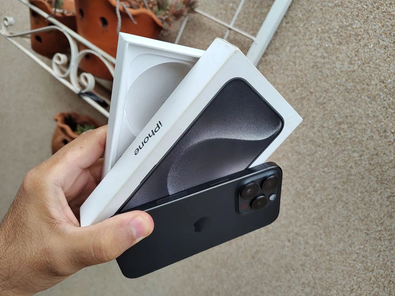 iPhone 15 Pro  - Foto 2