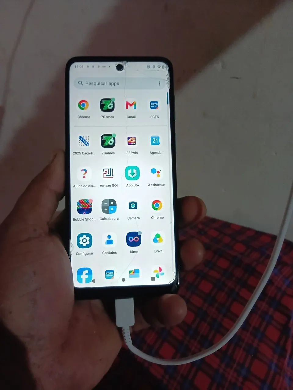 Celular bom e barato 