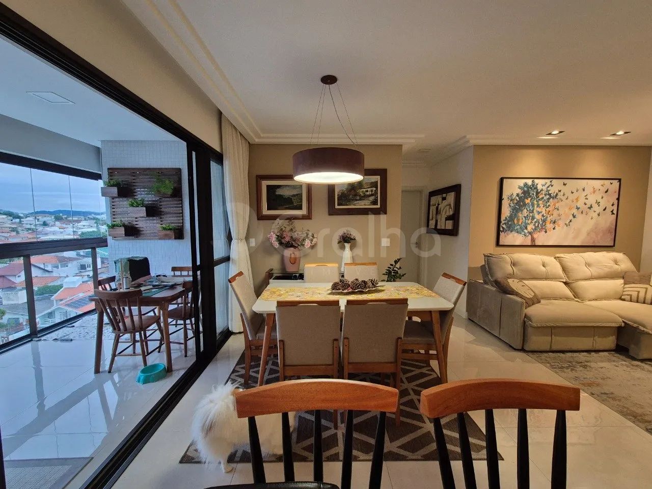 Apartamento de 86 m² com 2 suítes no Estreito