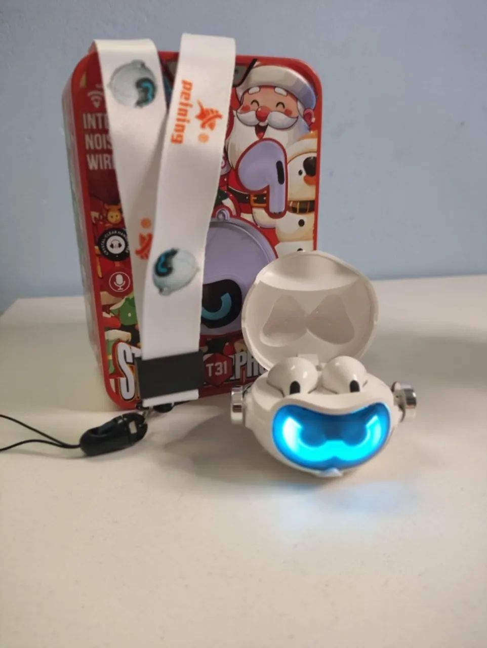 Fone Bluetooth Case Robô com LED. TWS BT 6.0. Compativel Iphone e Android. - Foto 2