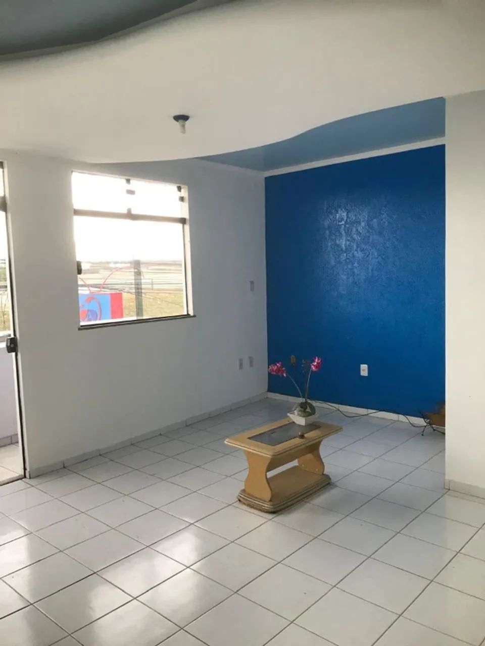 Excelente Imóvel Comercial com Garagem e Amplo Espaço - Foto 4