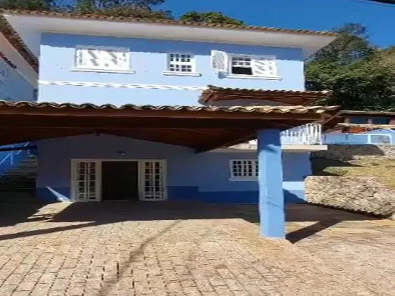 Casa em condomínio 4 quartos com piscina zona norte