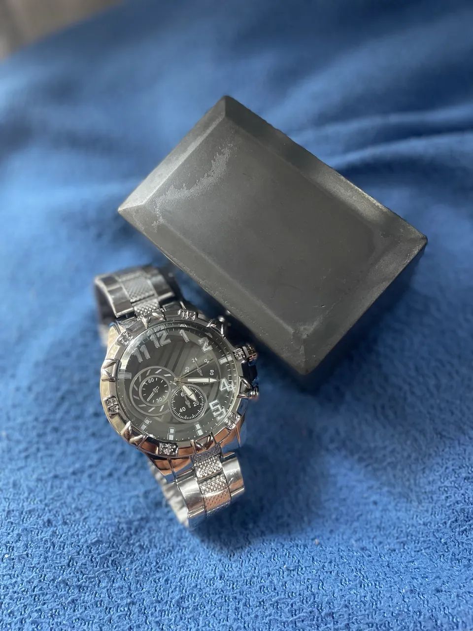 ? RELÓGIO ELEGANTE À VENDA - ÓTIMO PREÇO! - Foto 3