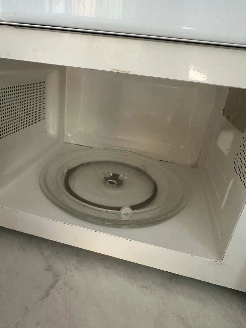 Microondas Philco 21L - Foto 5