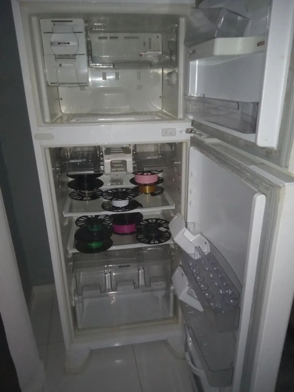 Geladeira com defeito  - Foto 2