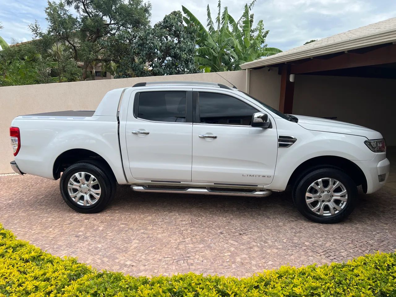 Ford Ranger Ranger Limited 2.5 16V 4x2 CD Flex 2017