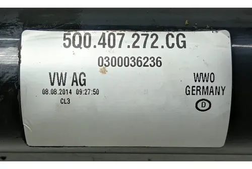 Semi Eixo Dianteiro Direito Audi A3 1.8 Tfsi Sedan 2013 2016