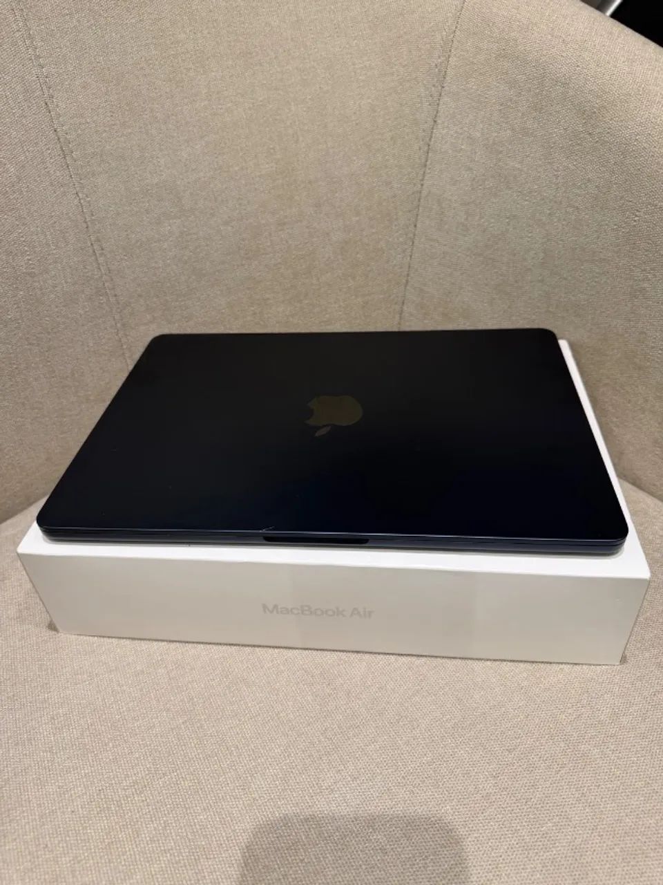 MacBook Air m2 - impecável -  midnight + brindes  - Foto 4