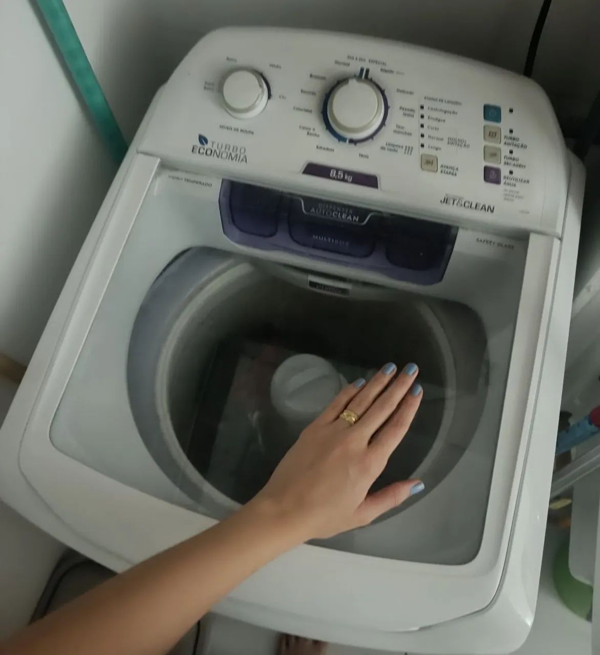 Vendo máquina de Lavar roupa , super nova  - Foto 2