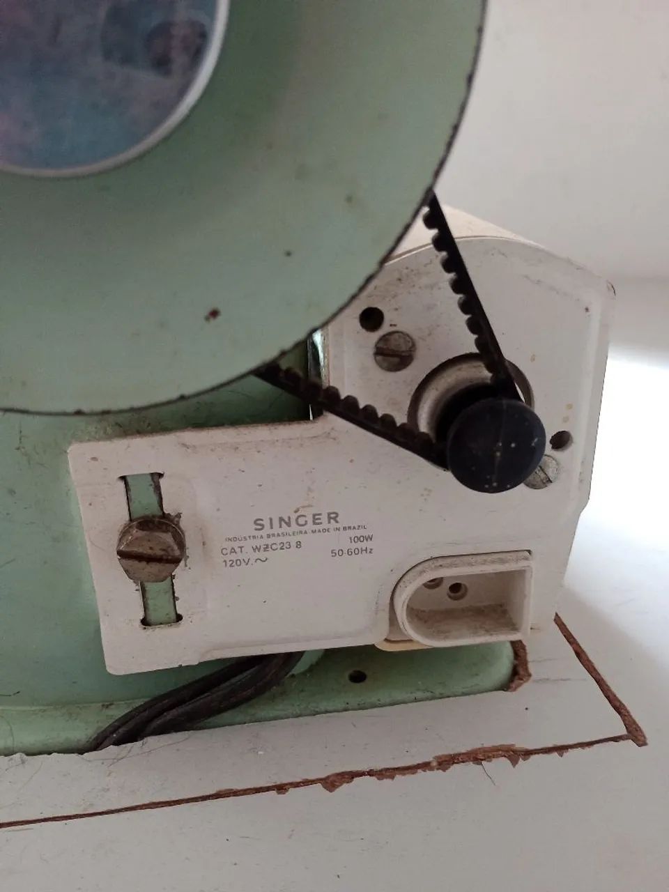 Doação Máquina singer retirar hoje - Foto 3