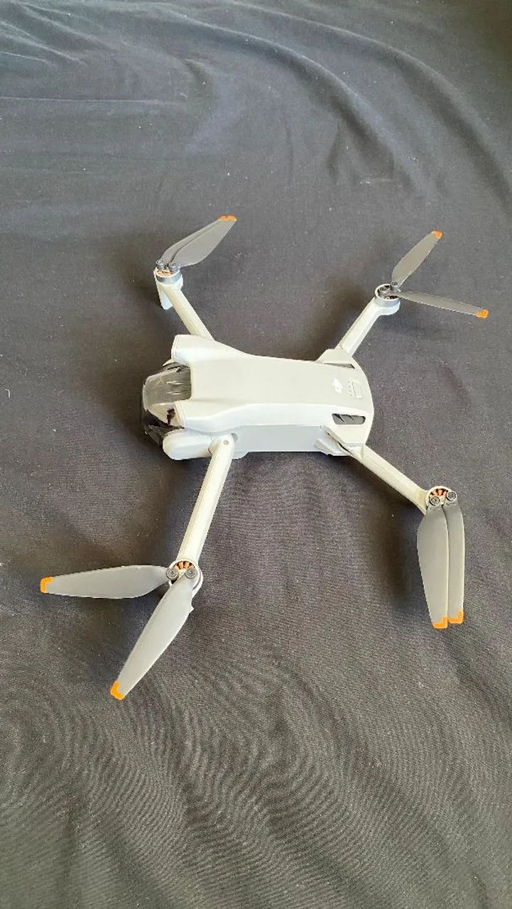 DJI MINI 3 FLY MORE COMBO - Foto 3