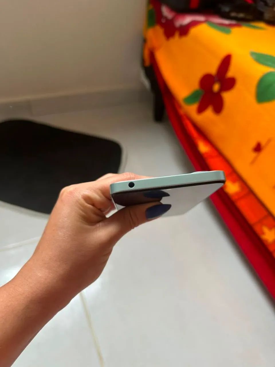 Redmi 13C semi novo - Foto 2