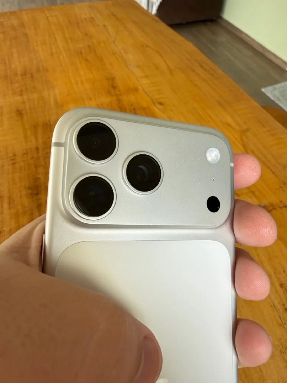 iPhone 17 Pro Max Silver 256gb saúde da bateria 100% - Foto 4