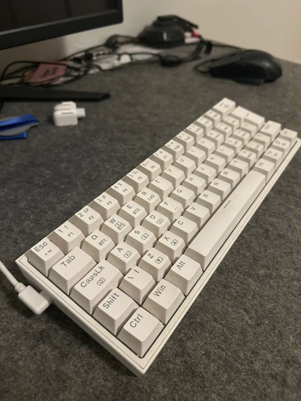 Teclado Redragon Branco 60% - Foto 2