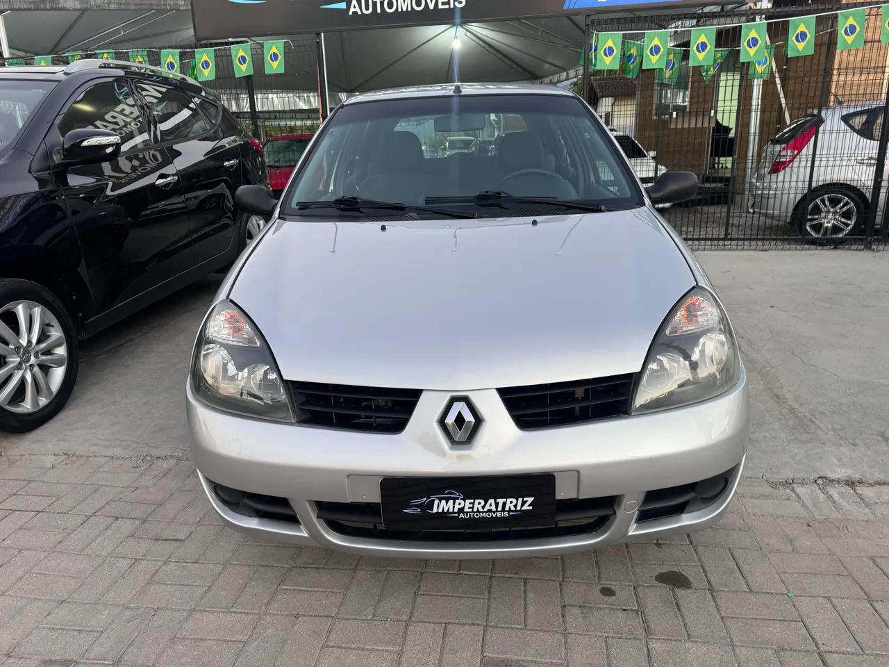 Renault Clio Campus Hi-flex 1.0 16V 5P 2010 - Foto 3
