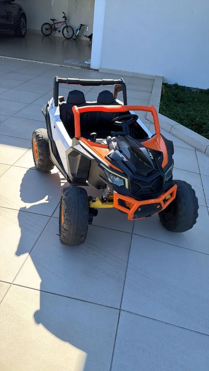 Carro elétrico infantil 
