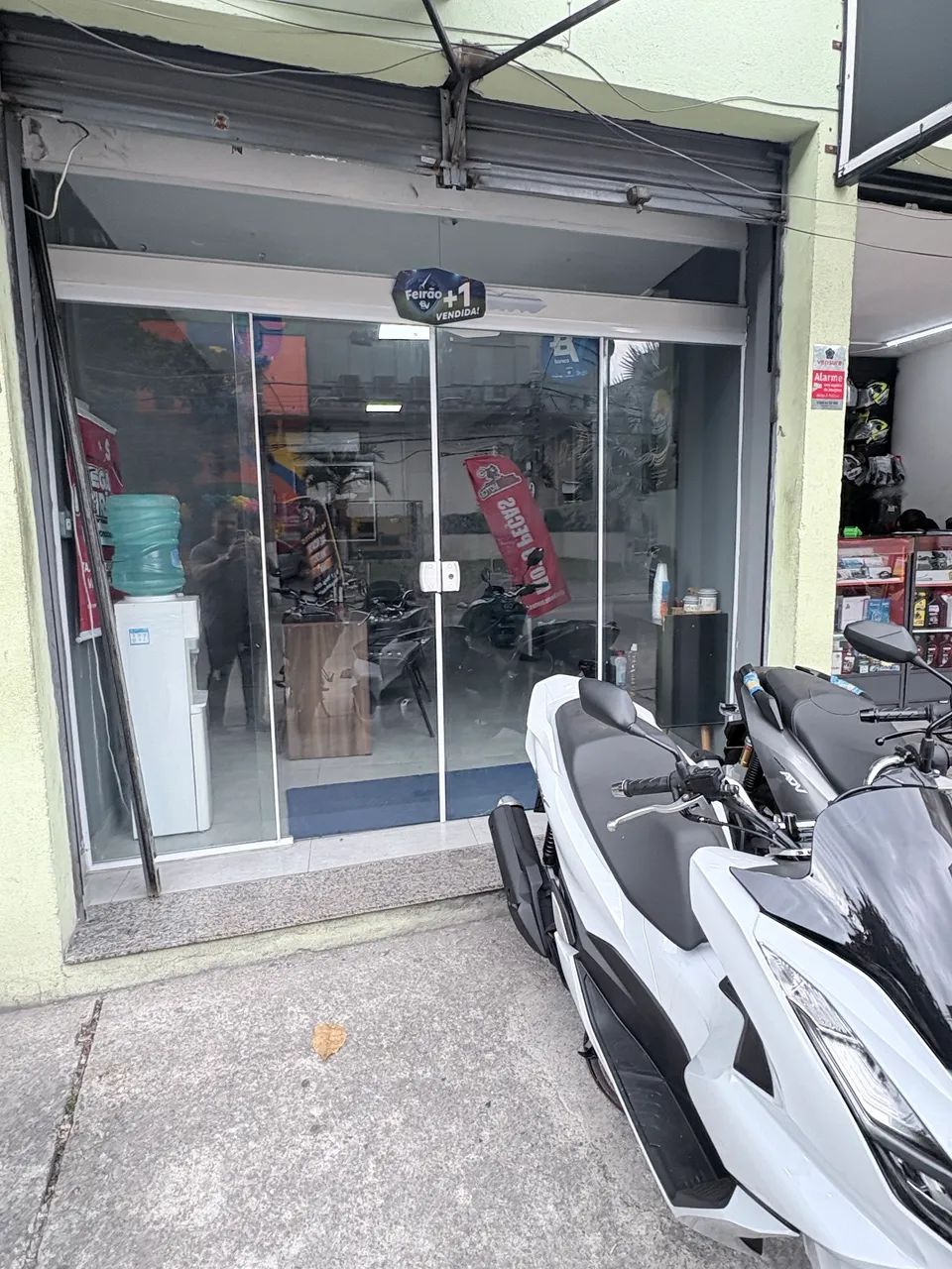 Entre e Comece a Vender: Ponto Comercial Completo no Melhor Ponto! - Foto 2