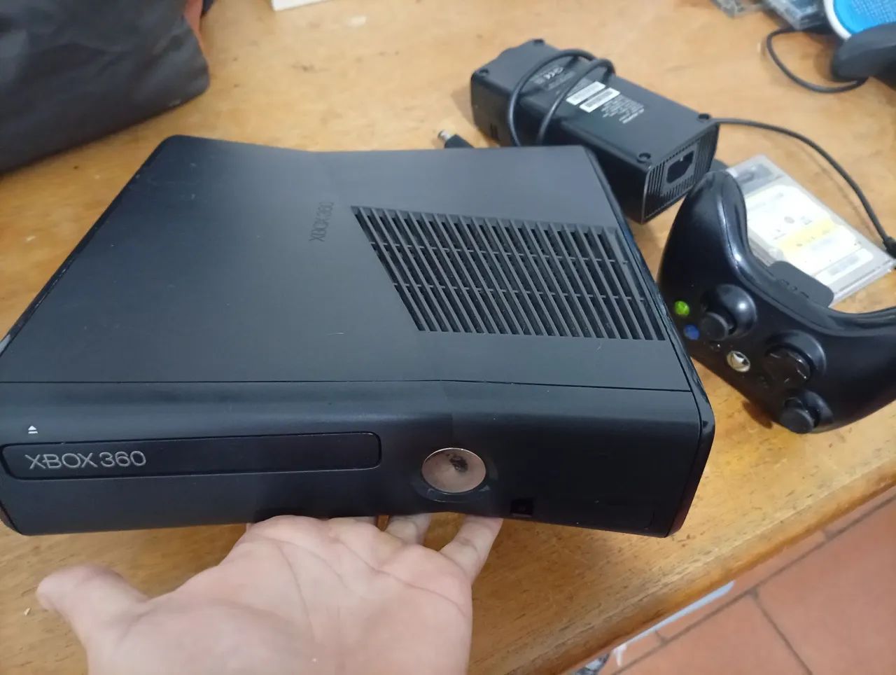 Xbox360 desbloqueado + 42 jogos  - Foto 2