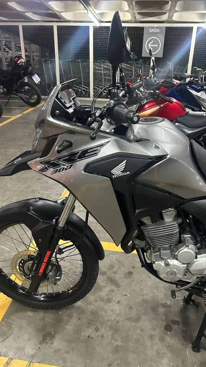 Xre 300 abs nova demais 