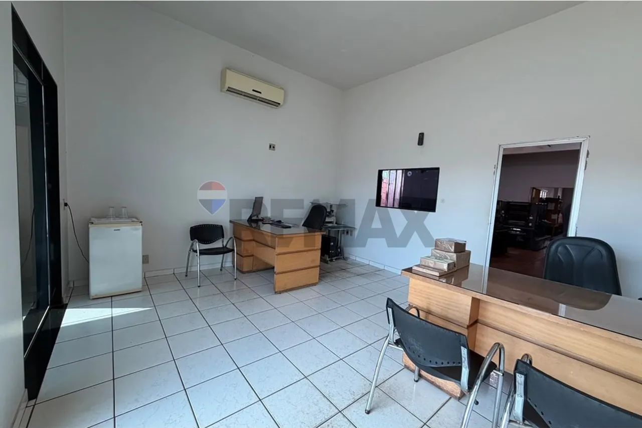 ALUGA-SE PONTO COMERCIAL NA AV. CÔNEGO JOÃO LIMA - Foto 4