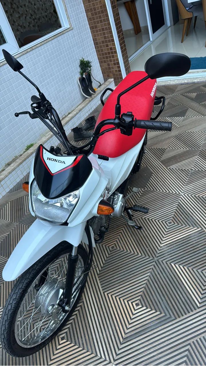 Pop 2025/2026 com apenas 9.000 km, quitada e emplacada!! - Foto 2