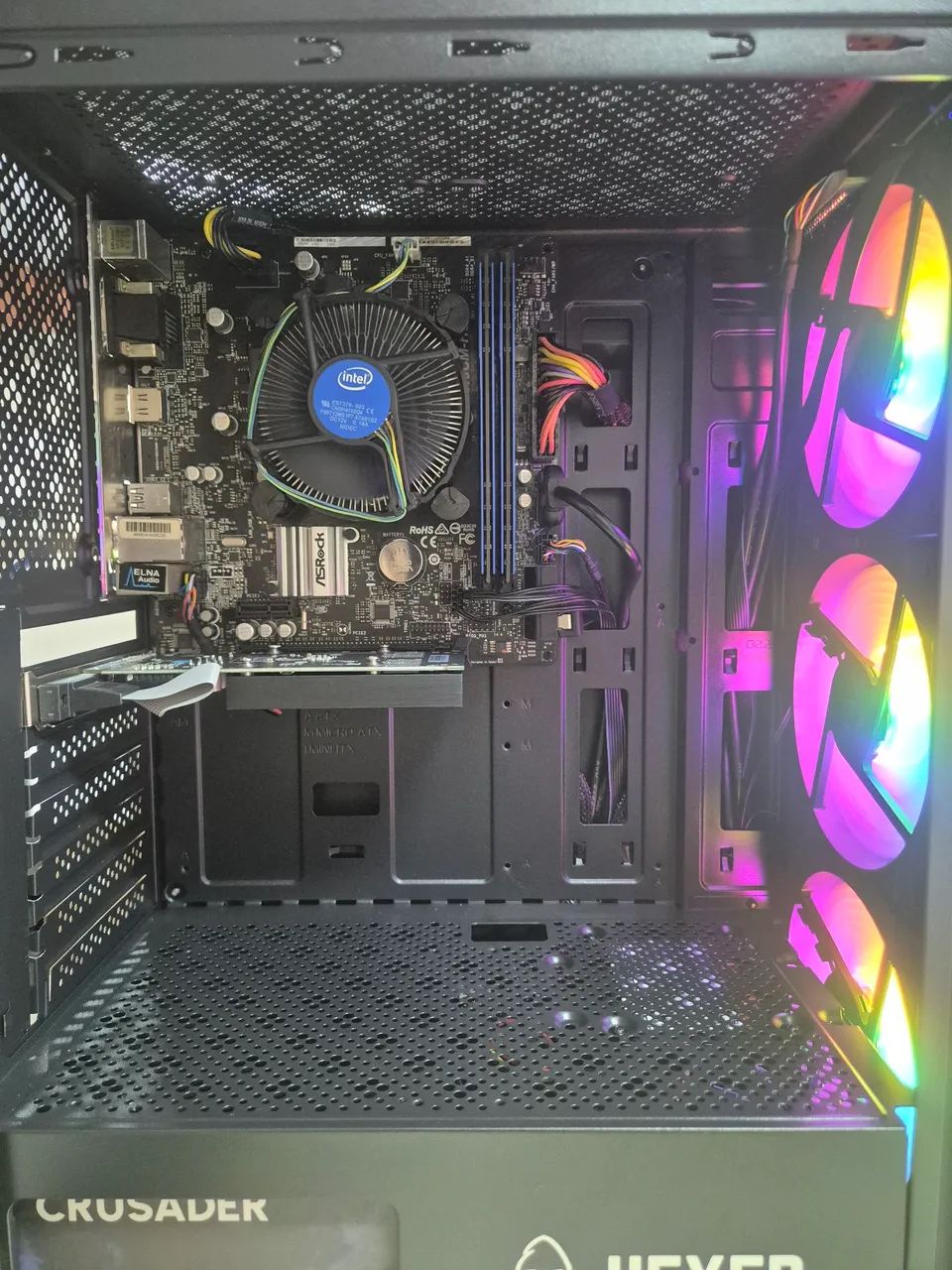 CPU Intel i5 9400F 8GB SSD240GB - Foto 2