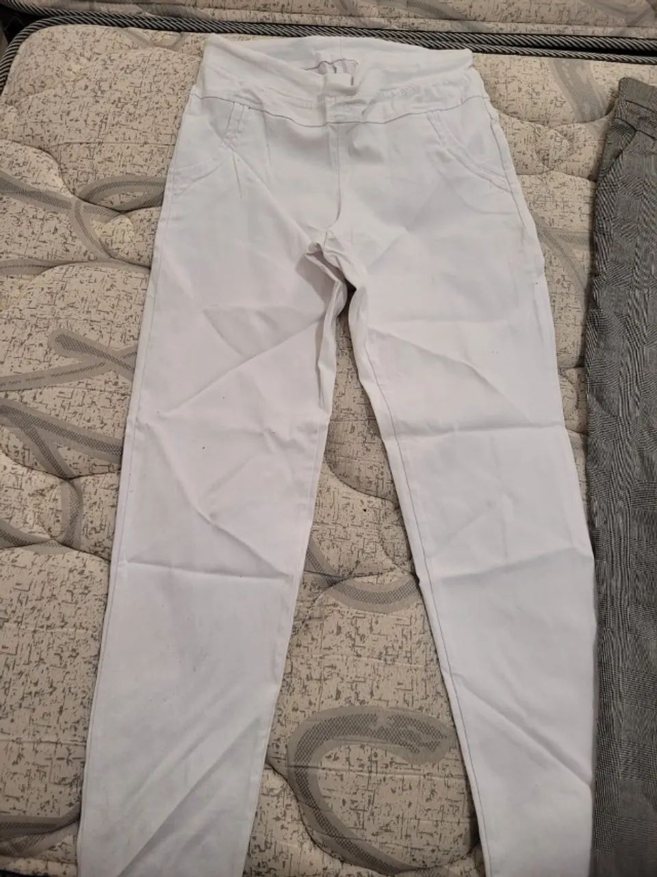 CALÇA & BLUSAS - Foto 2