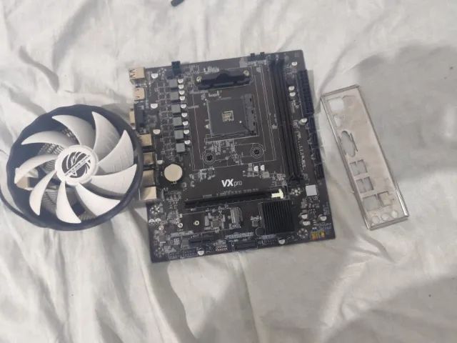 Placa-mãe VX Pro + Cooler de Processador (Excelente Estado / Testada)