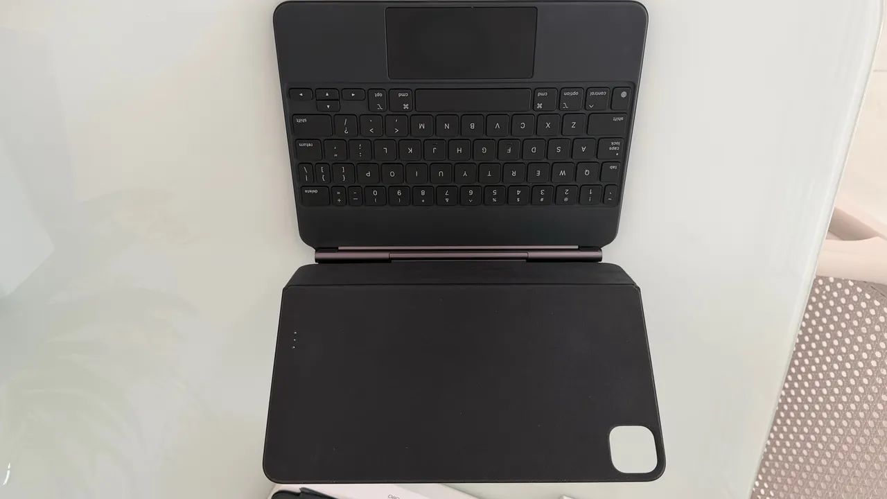 iPad Pro M2 128GB + Apple Pencil 2 + Smart Keyboard Folio Ori - Foto 4