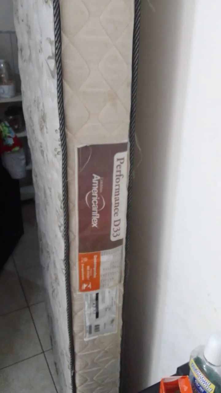 Colchão Solteiro Seminovo  - Foto 2