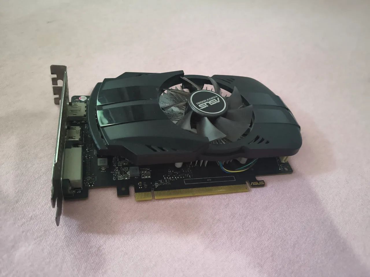 Placa de Vídeo GTX 1050 Ti Phoenix 4GB