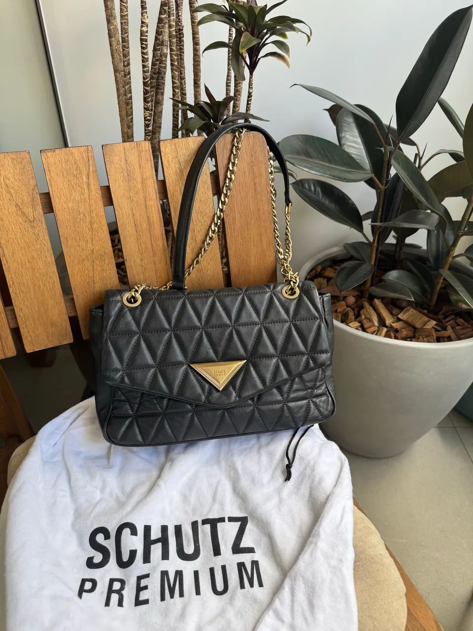 Bolsa Schutz Premium Triangle em Couro Legítimo | Original | Dust Bag