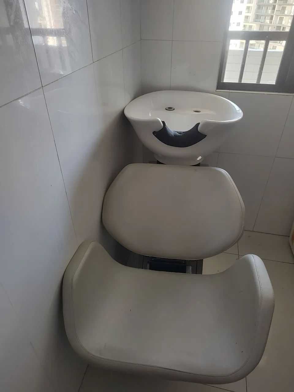 Cadeira com lavatório Van De Velde - Foto 4