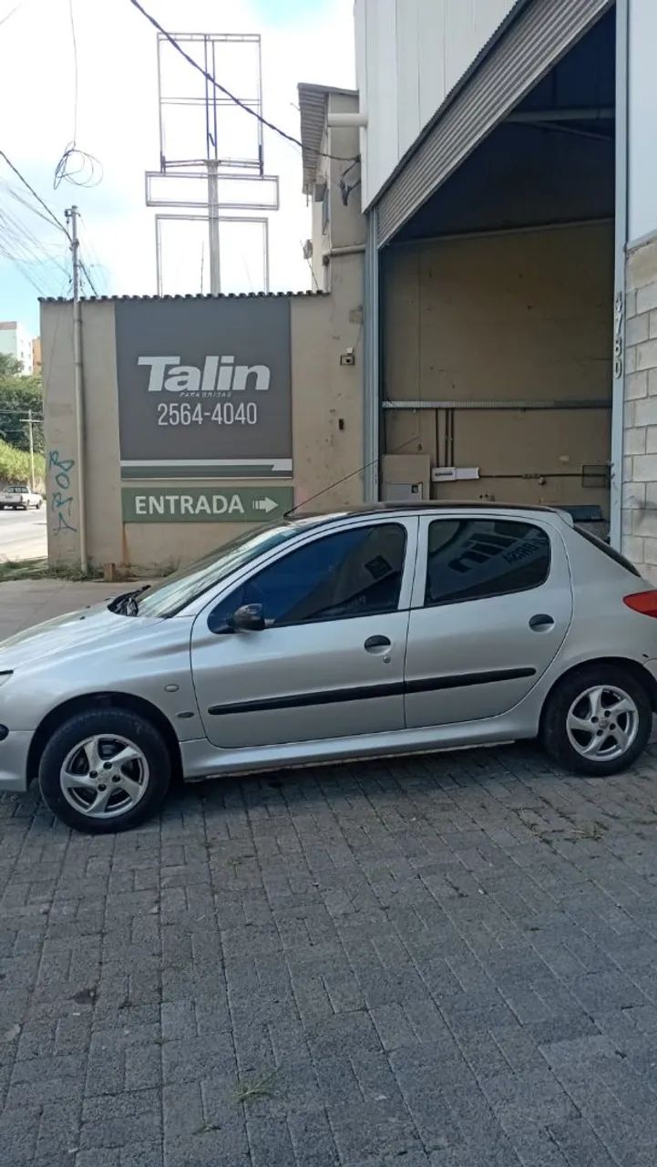 Peugeot 206 Selection/ Sensation 1.0 16V 5P 2003