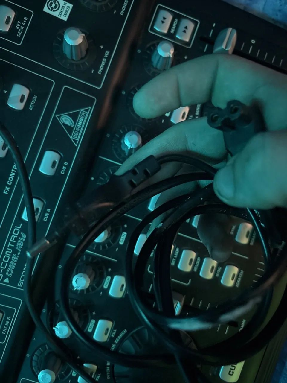 Controladora de DJ, em perfeito estado funcionando perfeitamente  - Foto 4