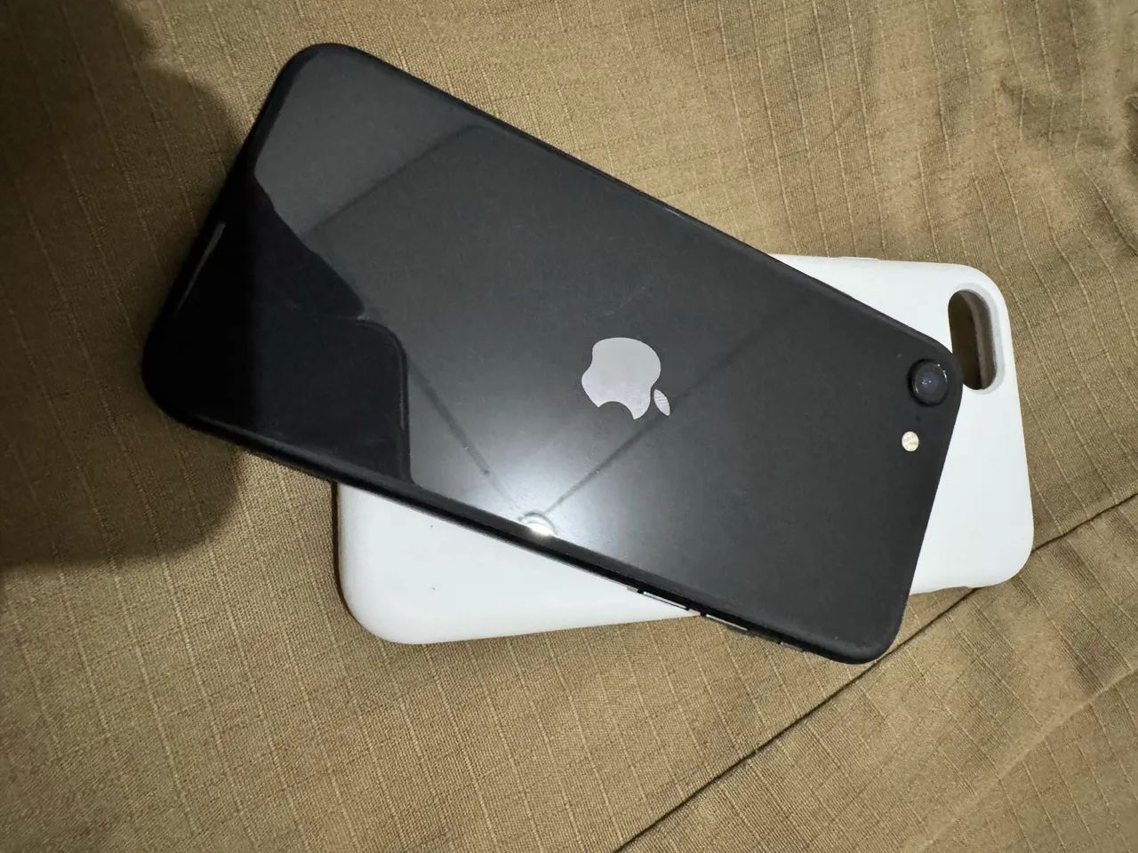 iPhone SE 3 geração  - Foto 3