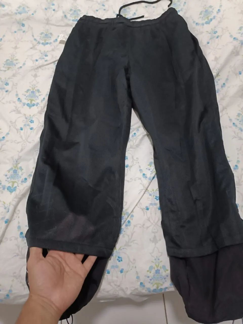 Vendo calça preta HIGH original de fabrica - Foto 5