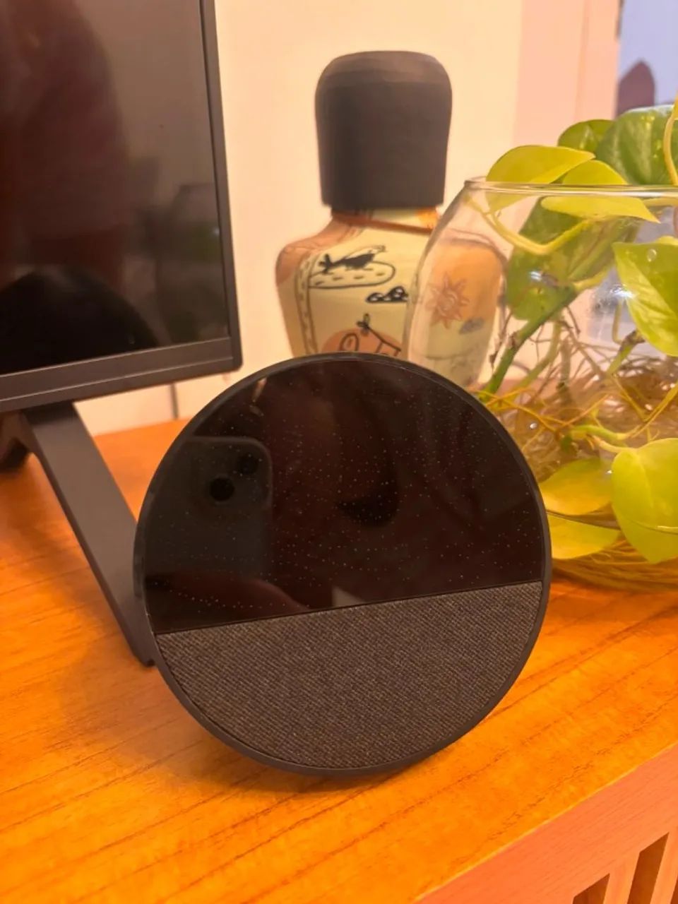 Echo Spot com Alexa - 1 ano de uso  - Foto 2
