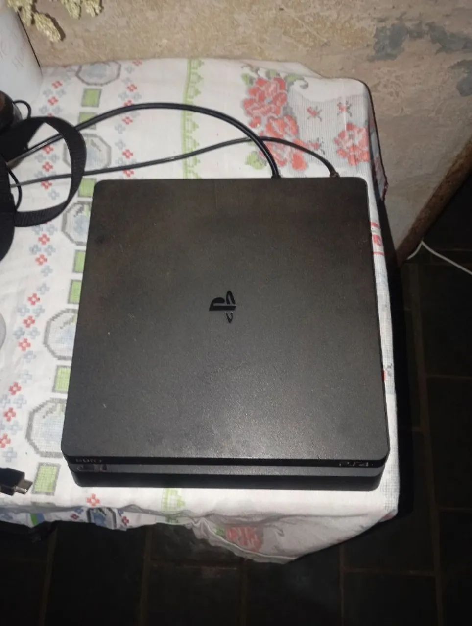 Playstation 4 Slim - Foto 2