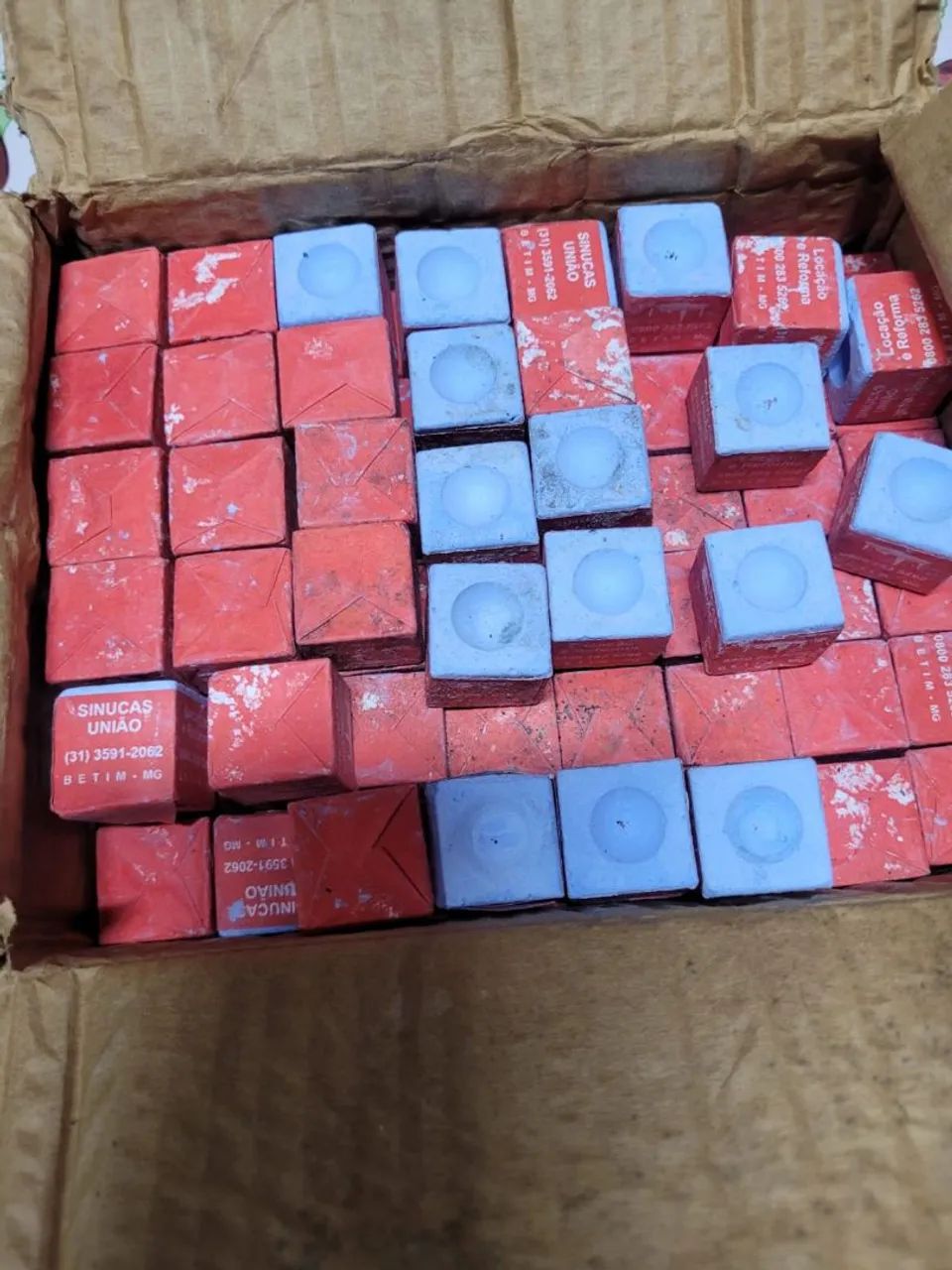 Vende se  kit bolas de sinucas e giz - Foto 2
