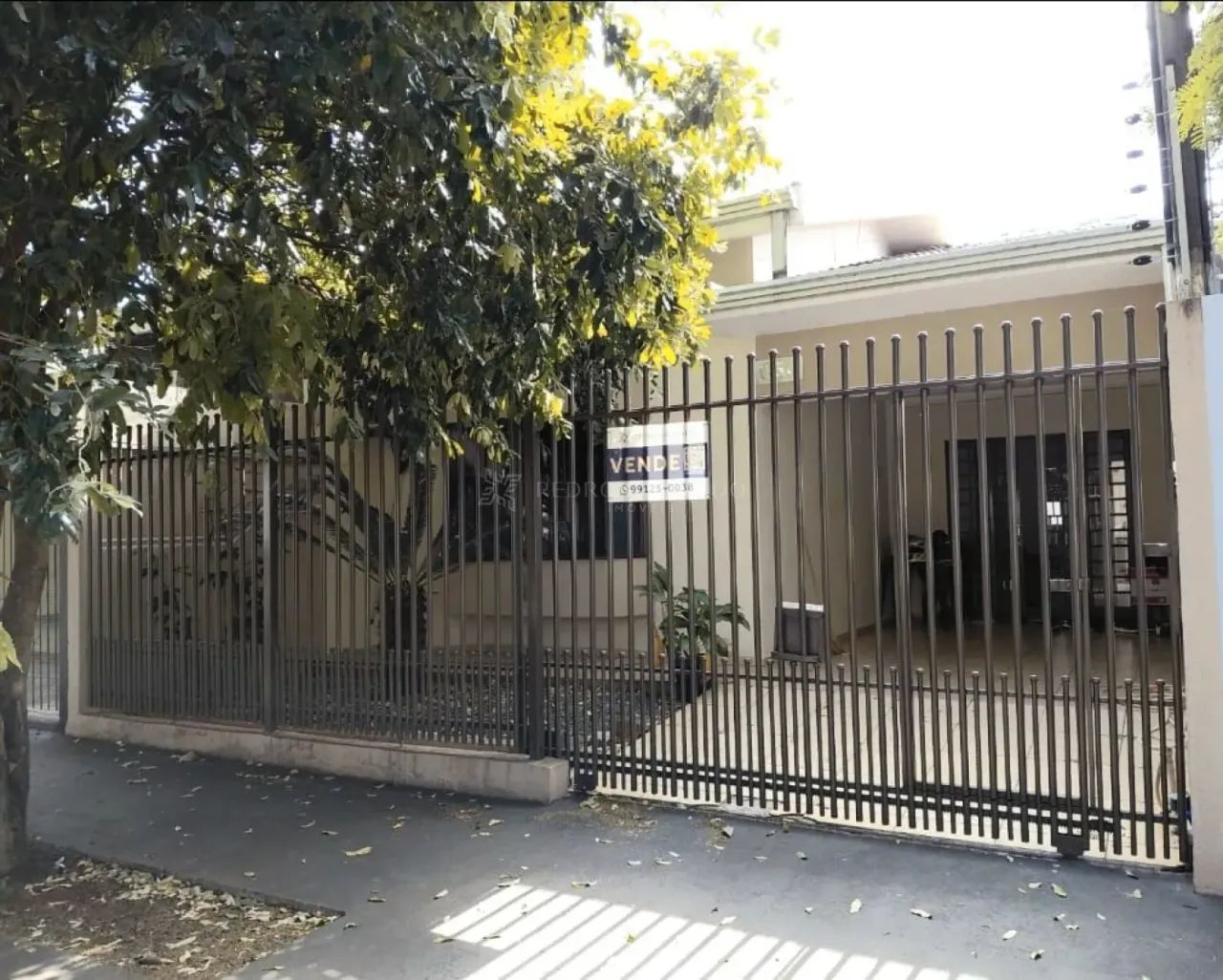 Casa/Sobrado Casa em Maringá