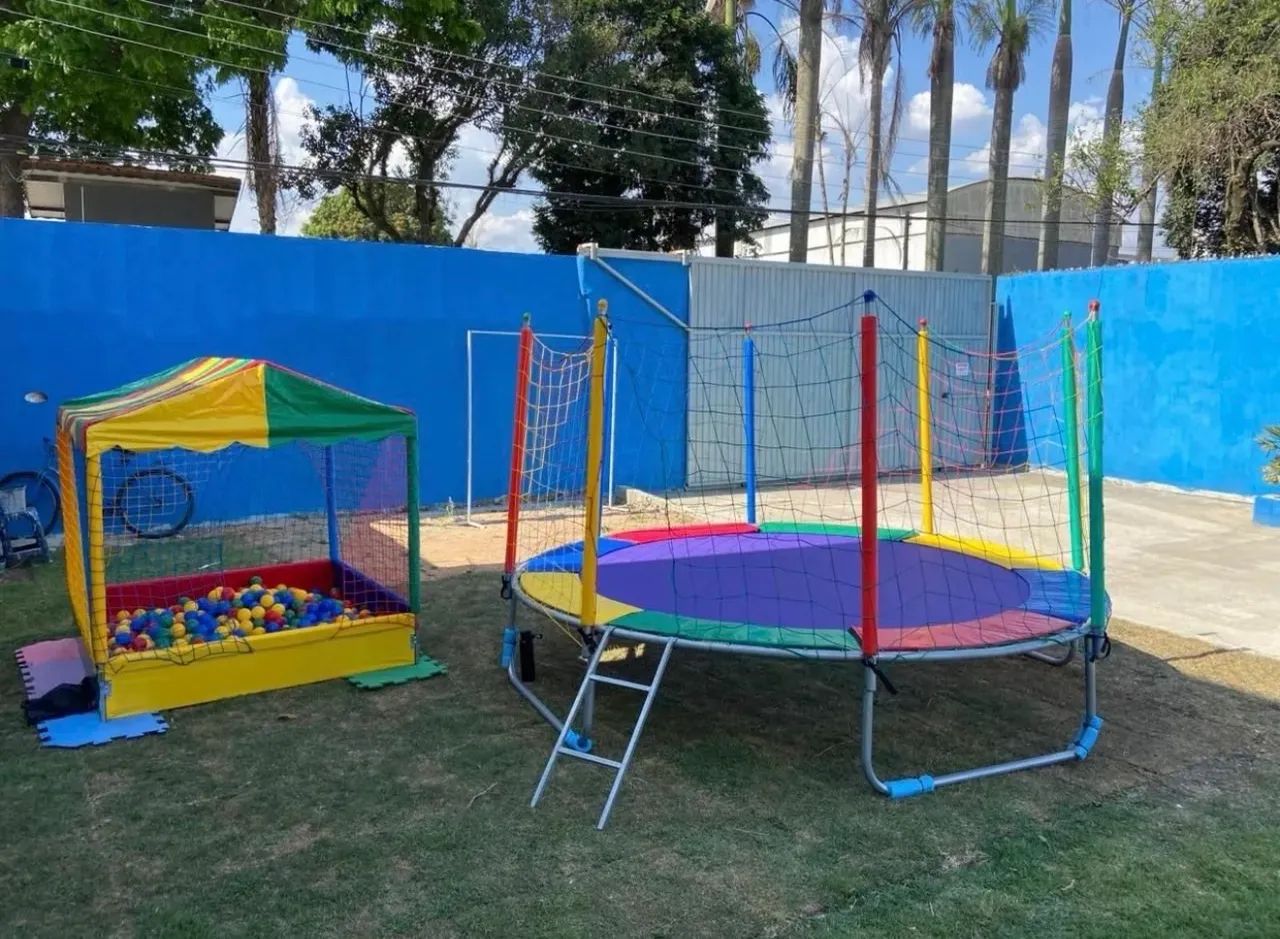 Pula pula Casinha de bolinha