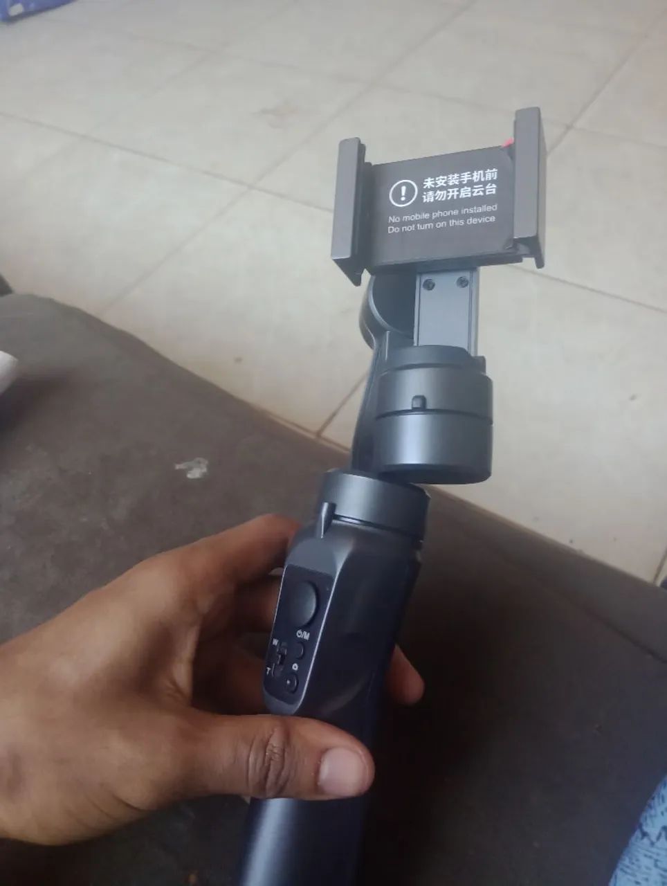 Tripé altomatico