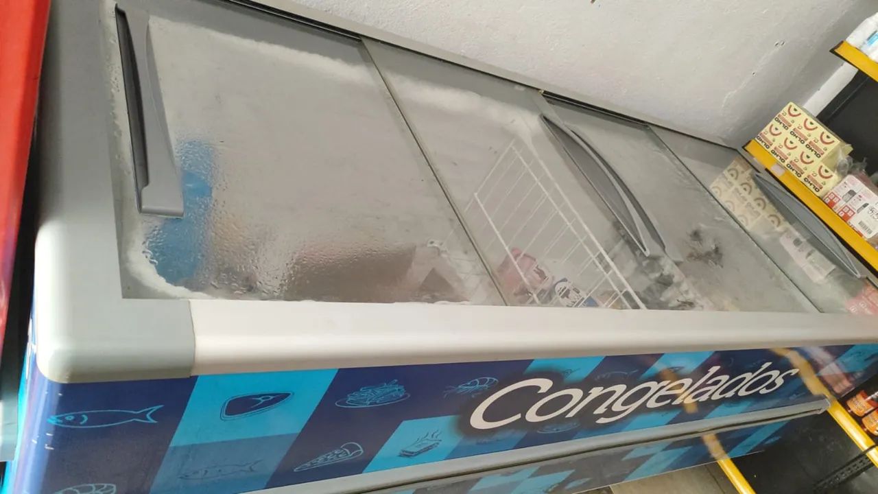 Freezer ilha 