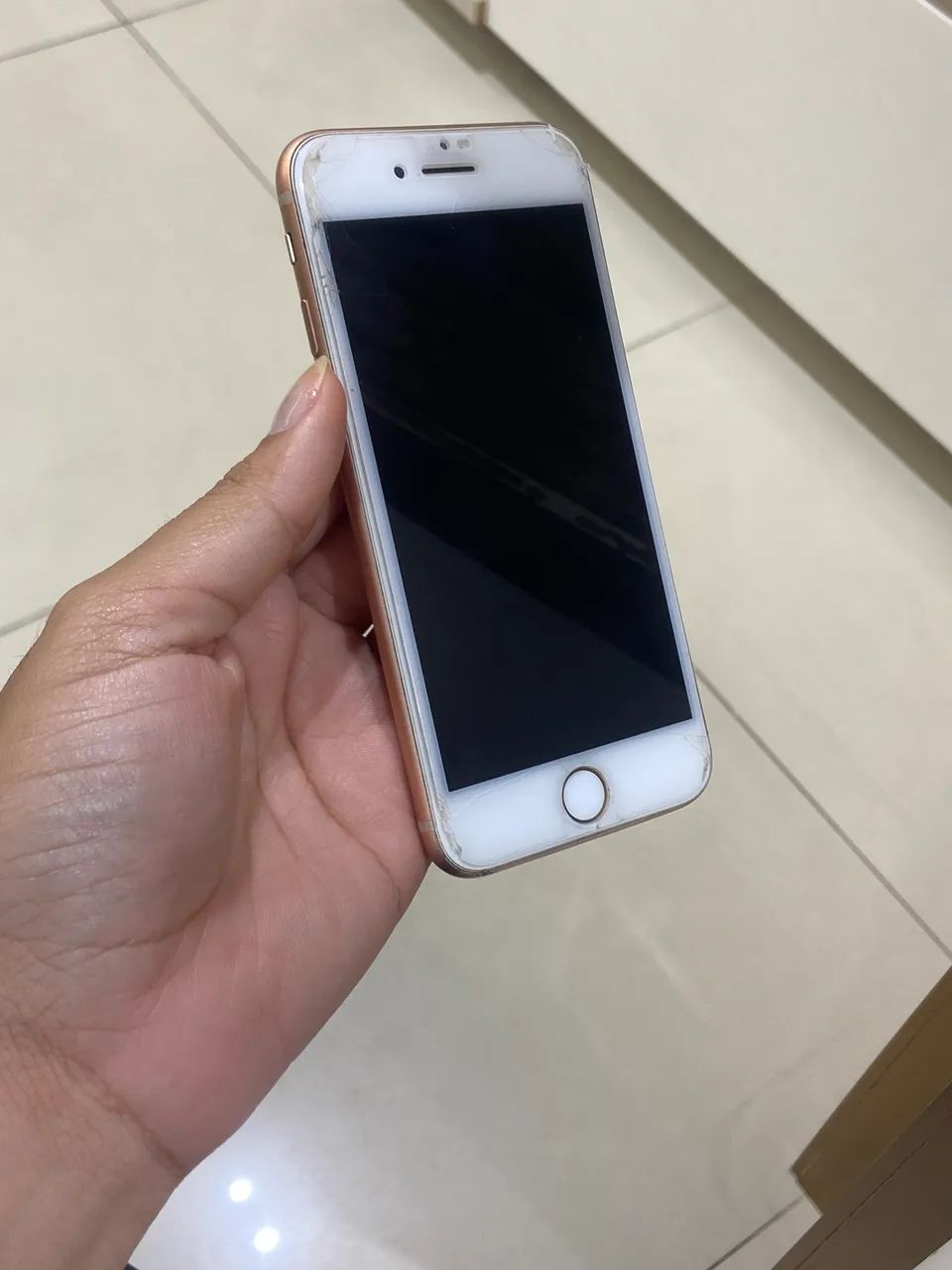iPhone 8 rose - 64GB 