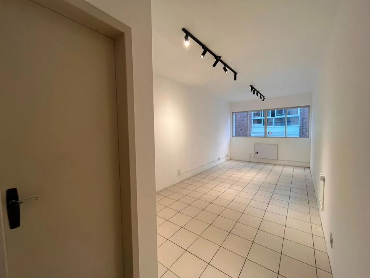 Sala comercial no bairro Trindade, Florianópolis. - Foto 2